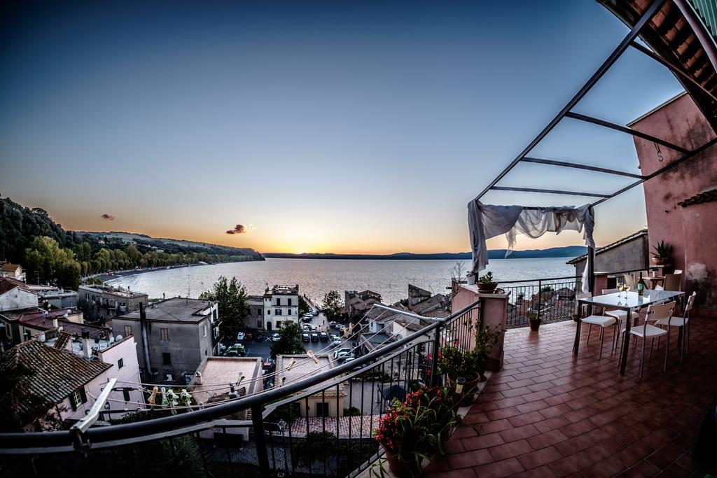 Domus Angularia Hotel Anguillara Sabazia Bagian luar foto